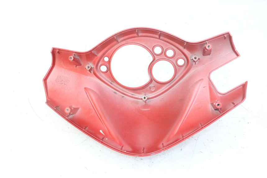 photo de COUVRE GUIDON AVANT YAMAHA JOG R 50 (2004 - 2014) - Détail de la pièce