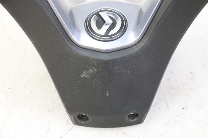 photo de COUVRE GUIDON AVANT SYM JOYMAX 125 (2010 - 2017) - Zoom composants