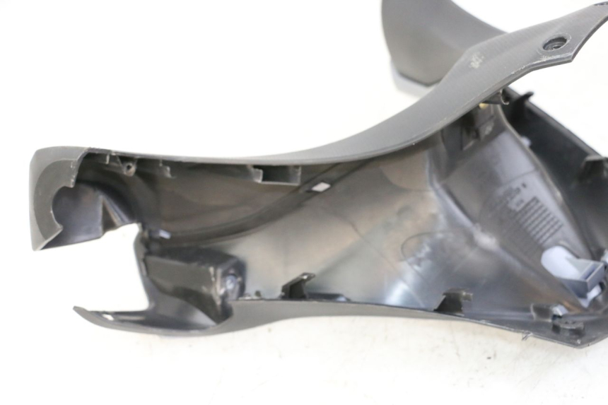 photo de COUVRE GUIDON AVANT SYM JOYMAX 125 (2010 - 2017) - Gros plan technique