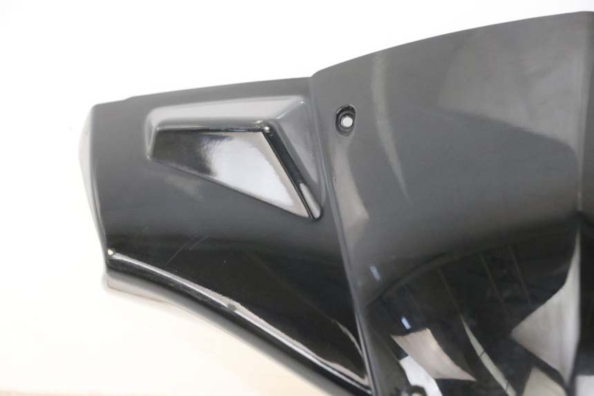 photo de COUVRE GUIDON AVANT PEUGEOT KISBEE 2T 50 (2018 - 2022) - Zoom composants