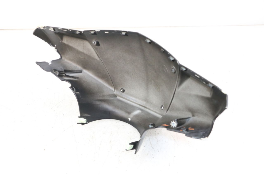 photo de COUVRE GUIDON AVANT PEUGEOT KISBEE 2T 50 (2018 - 2022) - Zoom état d’usage