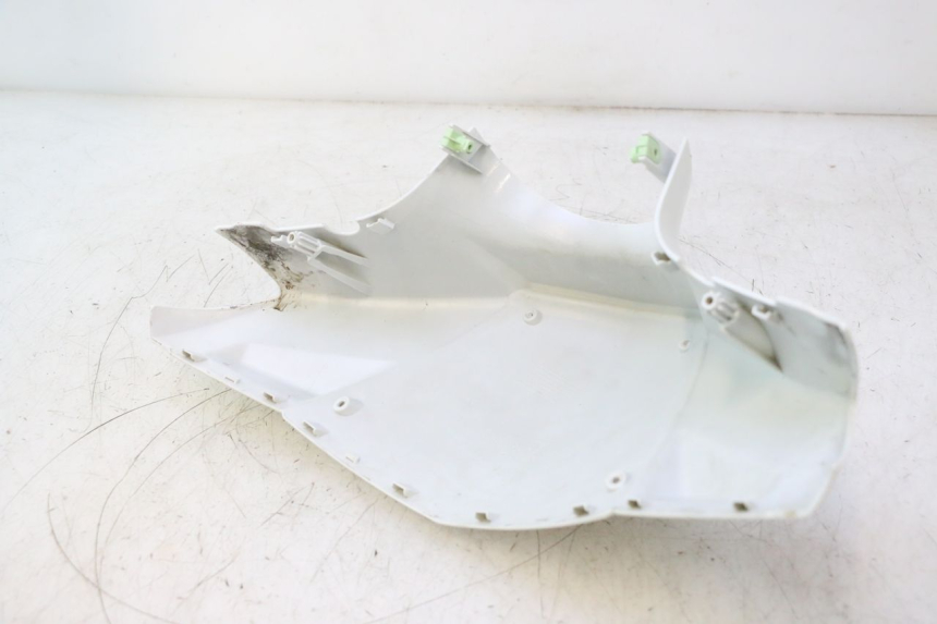 photo de COUVRE GUIDON AVANT PEUGEOT KISBEE 2T 50 (2010 - 2017) - Zoom état d’usage
