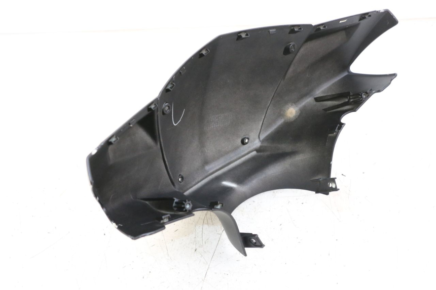 photo de COUVRE GUIDON AVANT PEUGEOT KISBEE 4T 50 (2018 - 2022) - Vue d’ensemble