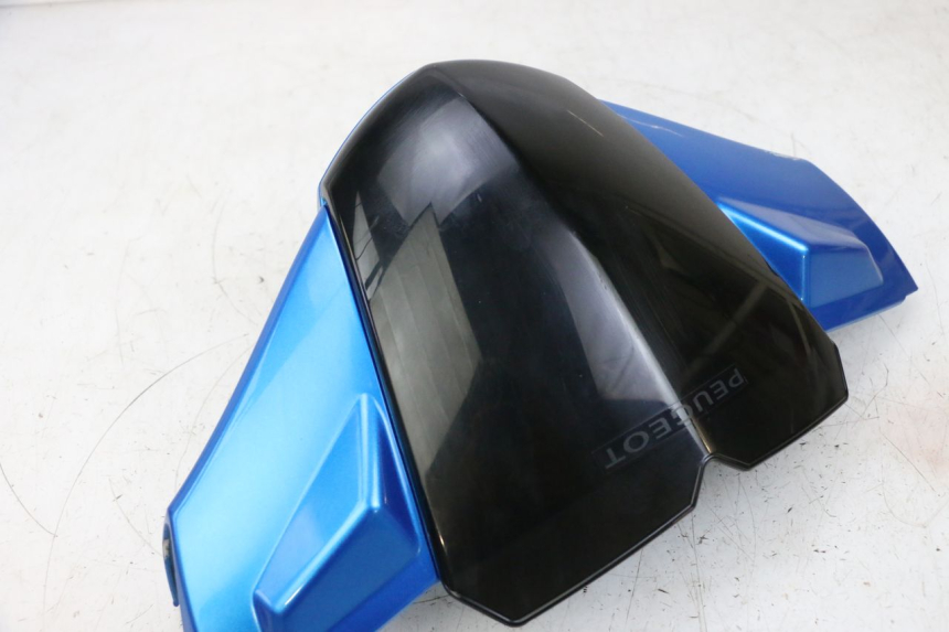 photo de COUVRE GUIDON AVANT PEUGEOT KISBEE 4T 50 (2010 - 2017) - Autre angle de vue