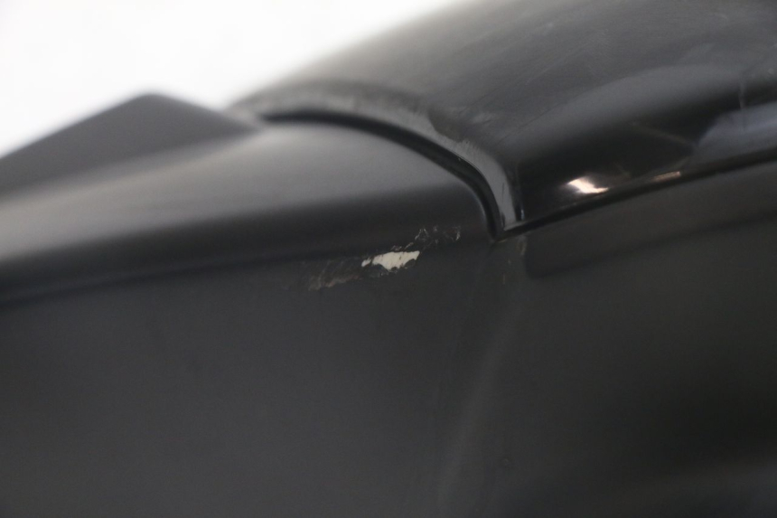 photo de COUVRE GUIDON AVANT PEUGEOT KISBEE 4T 50 (2018 - 2022) - Zoom état d’usage