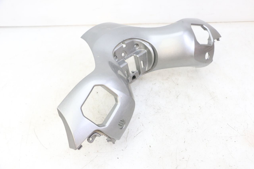 photo de COUVRE GUIDON AVANT PIAGGIO MP3 500 (2014 - 2017) - Pièce contrôlée