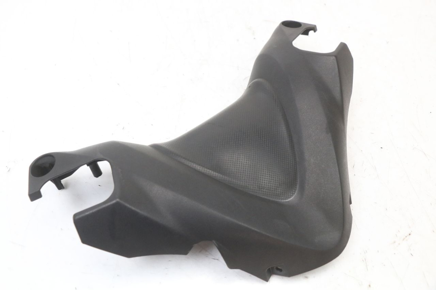 photo de COUVRE GUIDON AVANT MBK MW TRYPTIK 125 (2014 - 2016) - Autre angle de vue