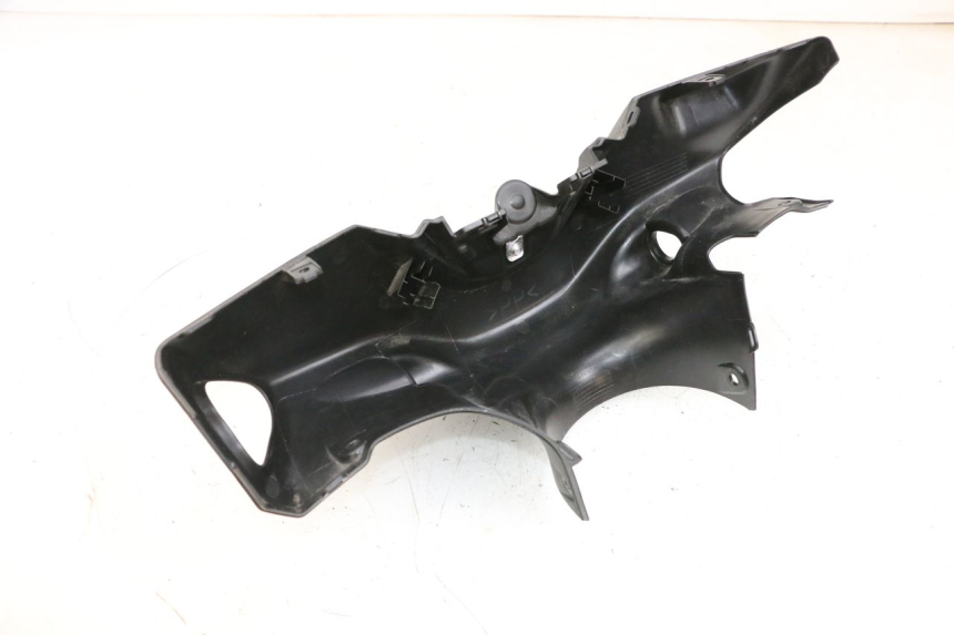 photo de COUVRE GUIDON AVANT YAMAHA NEO'S CORE 1 (2022 - 2026) - Autre angle de vue