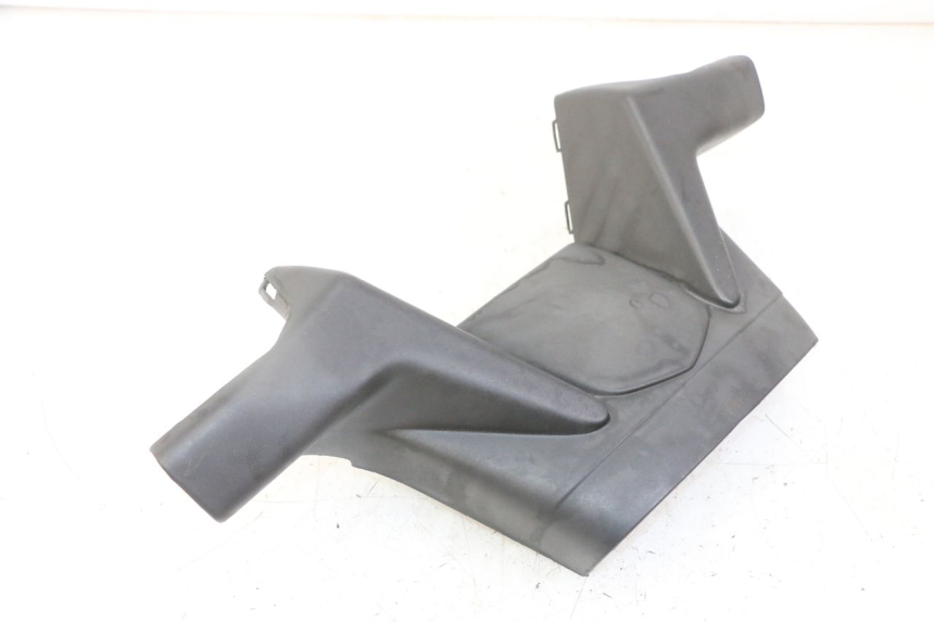 photo de COUVRE GUIDON AVANT GILERA NEXUS 125 (2009 - 2013) - Zoom composants