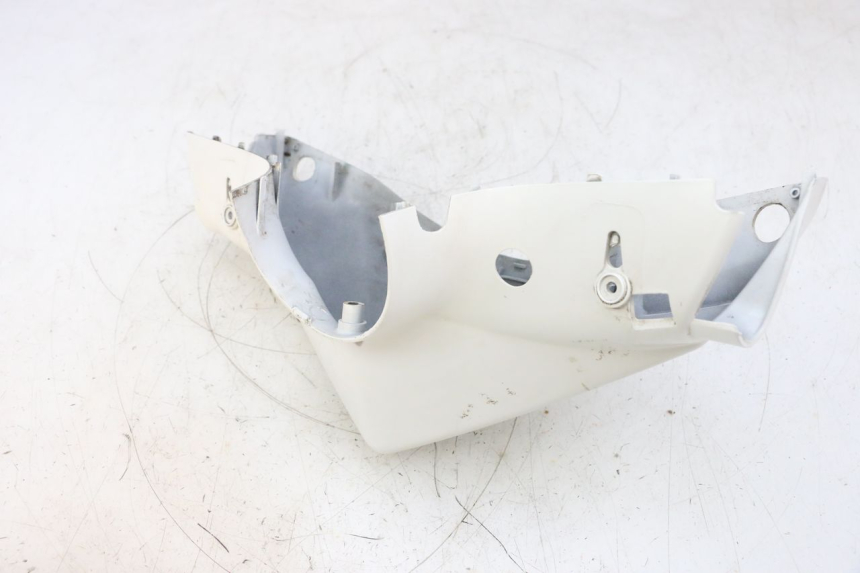 photo de COUVRE GUIDON AVANT SYM ORBIT 2 50 (2008 - 2014) - Détail de la pièce