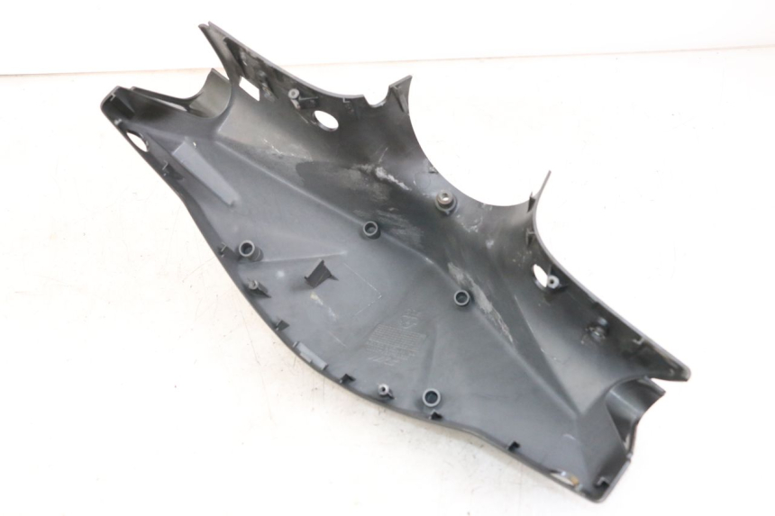 photo de COUVRE GUIDON AVANT SYM ORBIT 50 (2008 - 2010) - Détail de la pièce