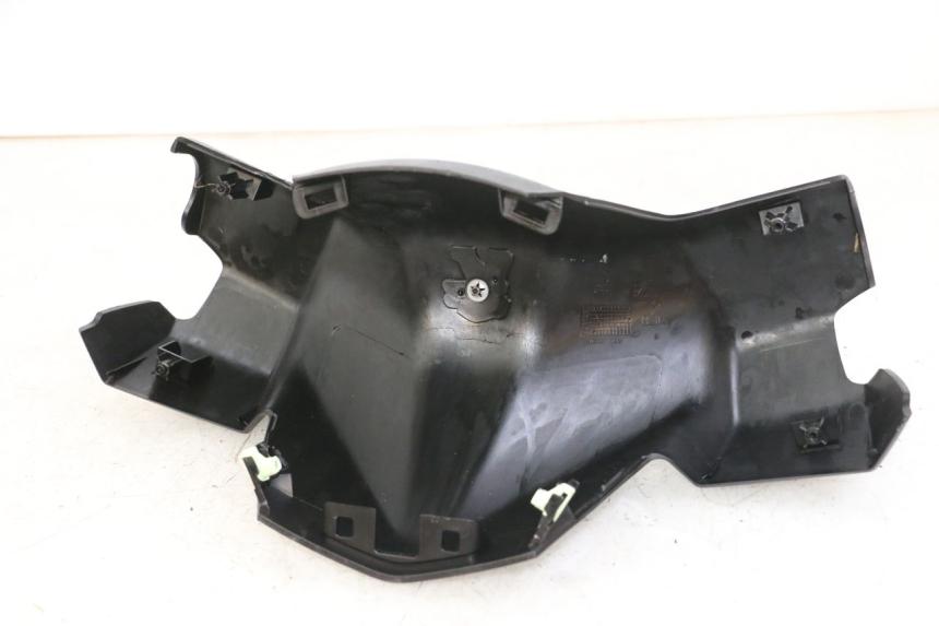 photo de COUVRE GUIDON AVANT PEUGEOT CITYSTAR 2T 50 (2018 - 2021) - Autre angle de vue