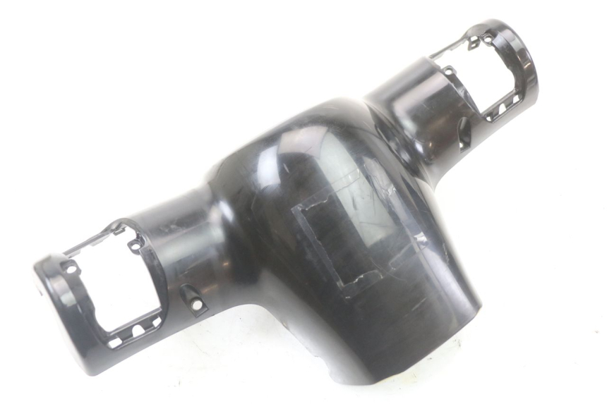 photo de COUVRE GUIDON AVANT PEUGEOT DJANGO 125 (2014 - 2017) - Zoom état d’usage