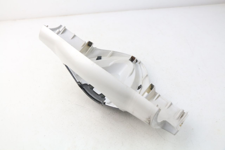 photo de COUVRE GUIDON AVANT KEEWAY PIXEL 50 (2008 - 2011) - État de surface