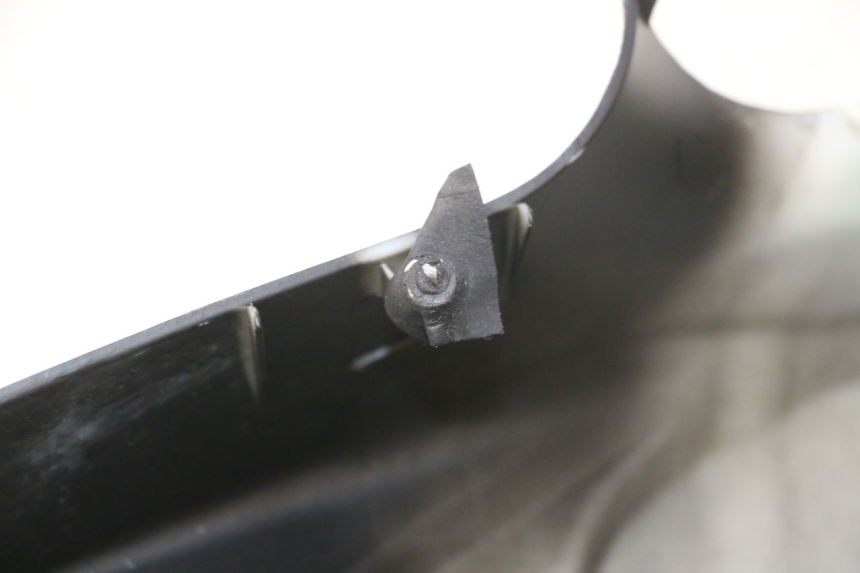 photo de COUVRE GUIDON AVANT TNT MOTOR ROMA 12' 2T 50 (2007 - 2018) - Vue d’ensemble
