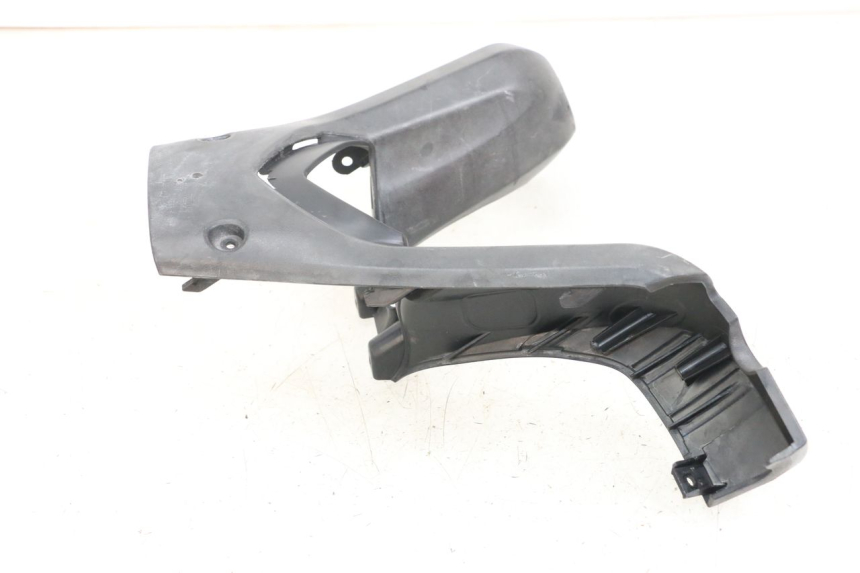 photo de COUVRE GUIDON AVANT DAELIM S3 125 (2010 - 2017) - Vue d’ensemble