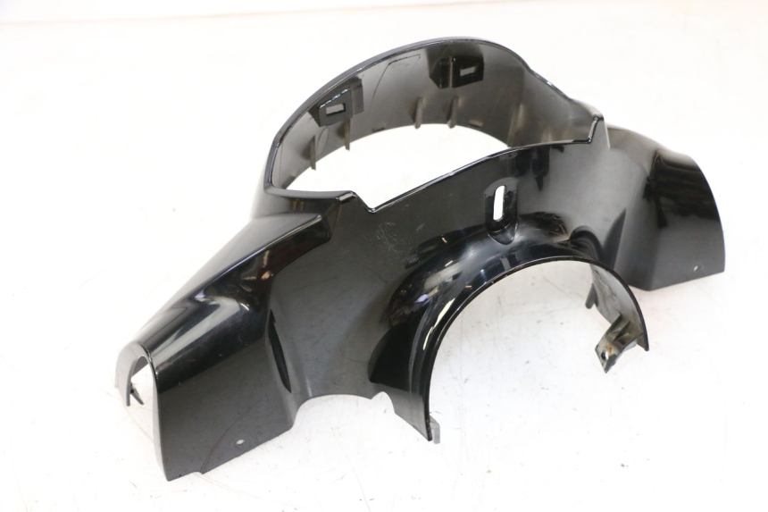 photo de COUVRE GUIDON AVANT JM MOTORS SANTANA 50 (2014 - 2023) - Points de fixation