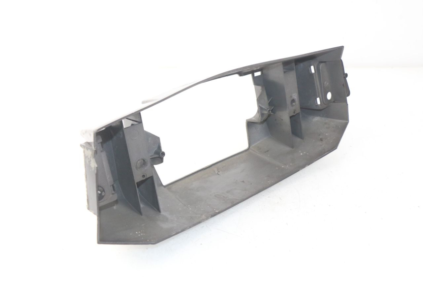 photo de COUVRE GUIDON AVANT PEUGEOT SC 50 (1988 - 1992) - Zoom état d’usage