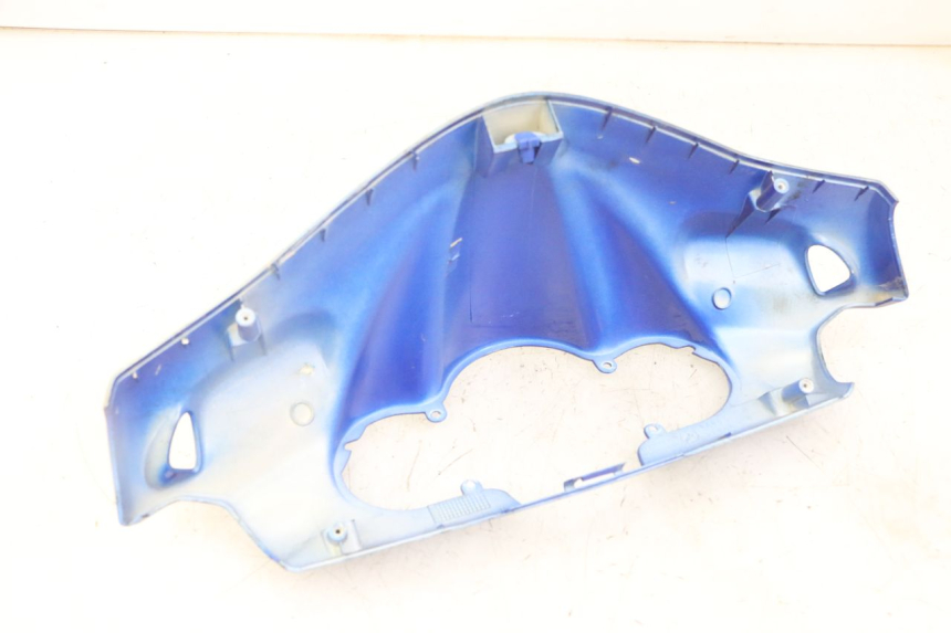 photo de COUVRE GUIDON AVANT PEUGEOT SPEEDFIGHT 2 LC 50 (2000 - 2009) - Zoom état d’usage