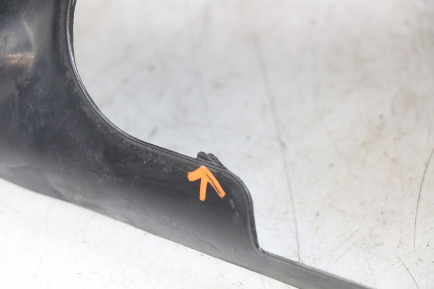 photo de COUVRE GUIDON AVANT PEUGEOT SPEEDFIGHT LC 50 (1996 - 2002) - État de surface