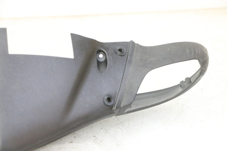 photo de COUVRE GUIDON AVANT APRILIA SR R 2T LC 50 (2018 - 2021) - État de surface