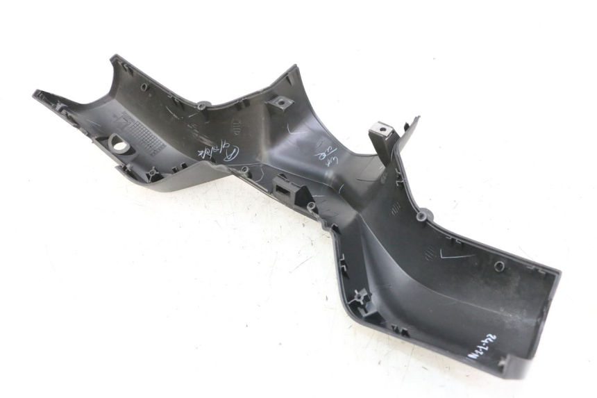 photo de COUVRE GUIDON AVANT APRILIA SXR 50 (2021 - 2023) - Zoom état d’usage