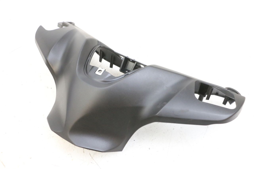 photo de COUVRE GUIDON AVANT YAMAHA TRICITY 300 (2020 - 2024) - Vue principale