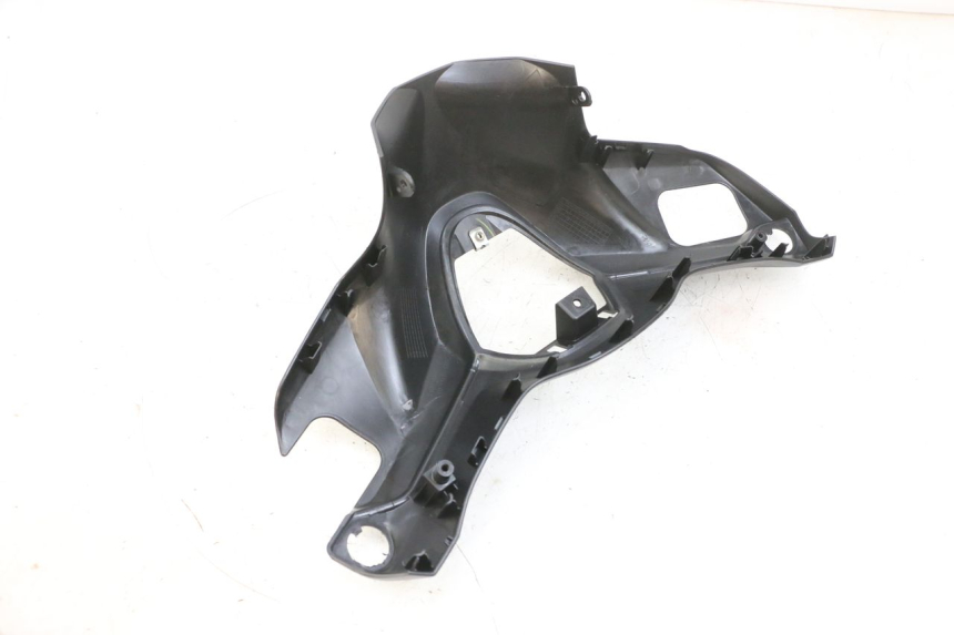 photo de COUVRE GUIDON AVANT YAMAHA TRICITY 300 (2020 - 2024) - Zoom état d’usage