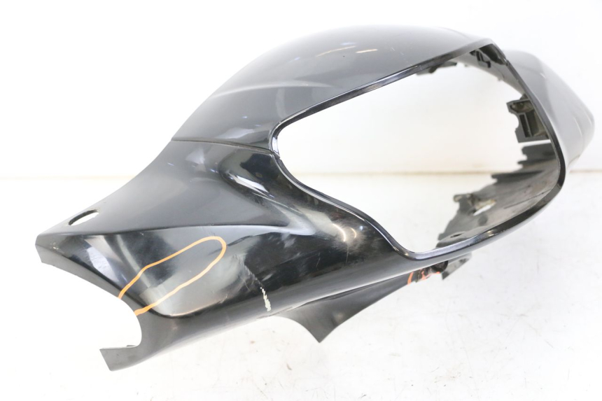 photo de COUVRE GUIDON AVANT PEUGEOT TWEET 4T 50 (2018 - 2022) - Détail de la pièce