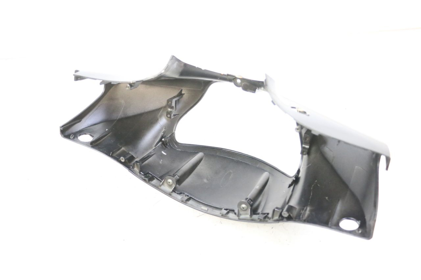 photo de COUVRE GUIDON AVANT PEUGEOT TWEET 4T 50 (2018 - 2022) - Autre angle de vue