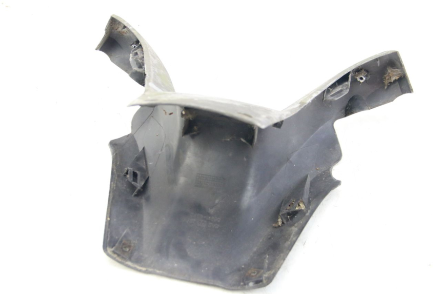 photo de COUVRE GUIDON AVANT SUZUKI UH BURGMAN 125 (2002 - 2006) - Autre angle de vue