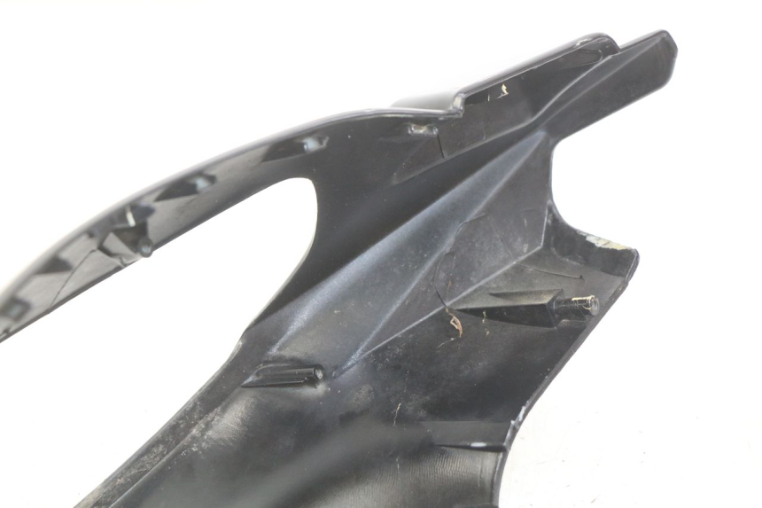 photo de COUVRE GUIDON AVANT PEUGEOT V-CLIC VCLIC 50 (2007 - 2013) - Zoom état d’usage