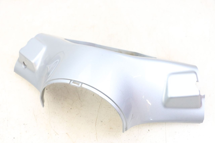 photo de COUVRE GUIDON AVANT PIAGGIO VESPA PRIMAVERA 4T 50 (2021 - 2024) - Vue d’ensemble