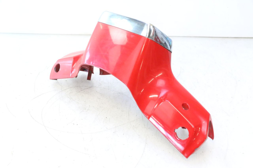 photo de COUVRE GUIDON AVANT PIAGGIO VESPA S 2T 50 (2007 - 2014) - Marquages et références