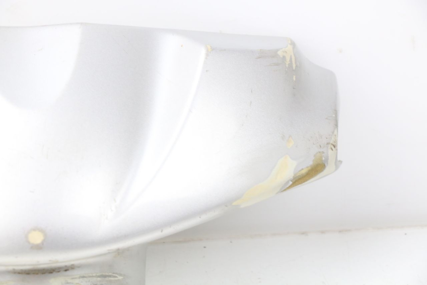 photo de COUVRE GUIDON AVANT PEUGEOT VIVACITY 100 (1999 - 2008) - État de surface