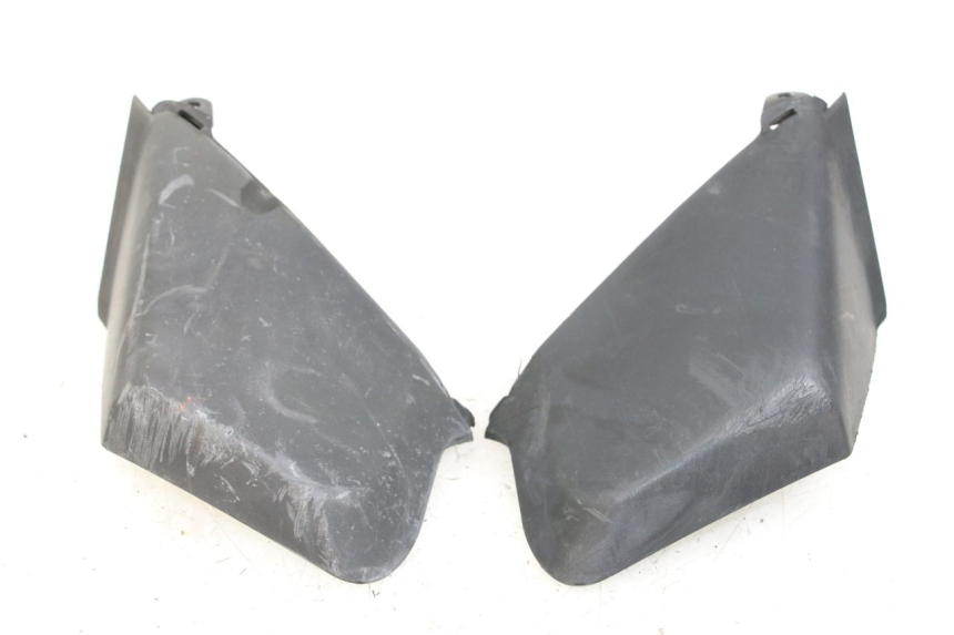 photo de COUVRE GUIDON AVANT YAMAHA XMAX X-MAX 125 (2006 - 2009) - Vue principale