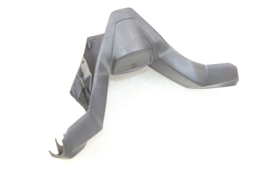photo de COUVRE GUIDON AVANT KYMCO X-TOWN XTOWN 125 (2016 - 2021) - Zoom état d’usage
