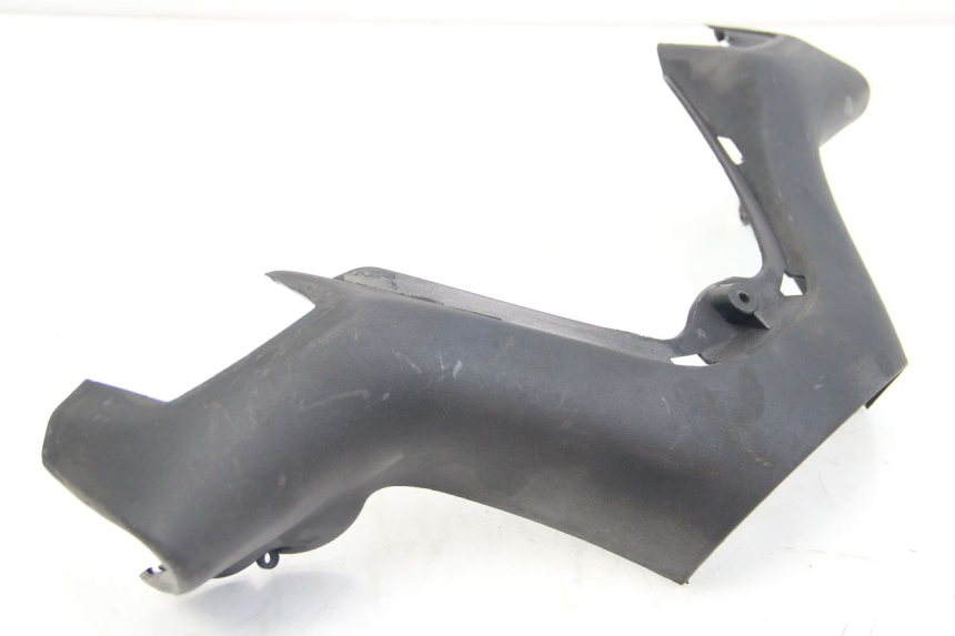 photo de COUVRE GUIDON AVANT PIAGGIO X8 125 (2004 - 2007) - Détail de la pièce