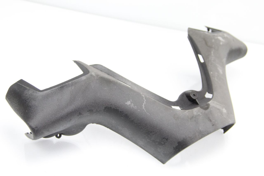 photo de COUVRE GUIDON AVANT PIAGGIO X9 125 (2000 - 2003) - Zoom état d’usage