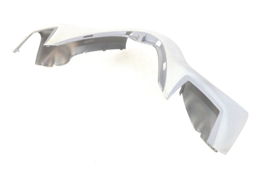 photo de COUVRE GUIDON AVANT PIAGGIO X9 125 (2000 - 2003) - Autre angle de vue