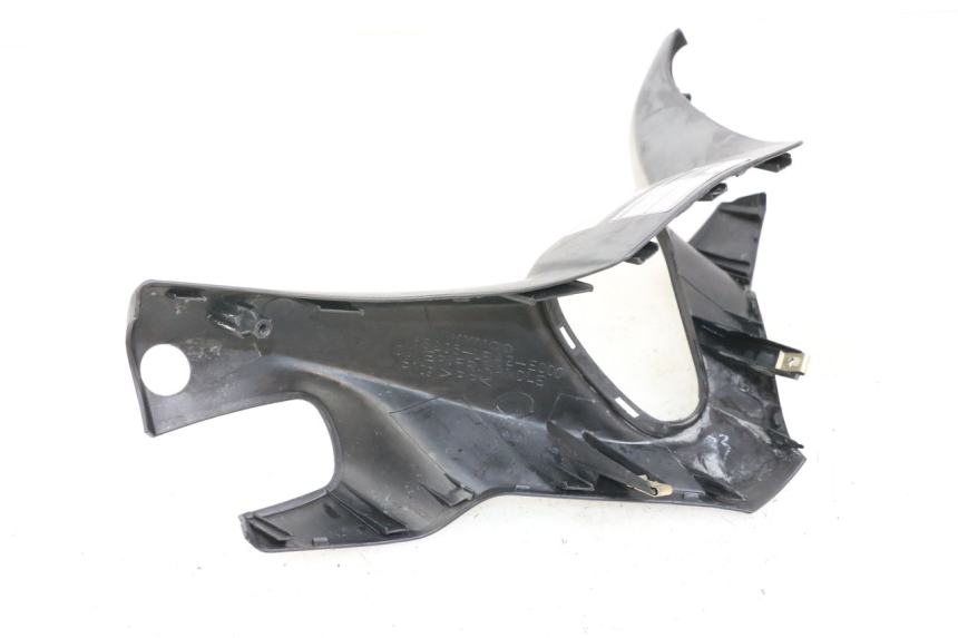 photo de COUVRE GUIDON AVANT KYMCO XCITING 250 (2006 - 2009) - Zoom état d’usage