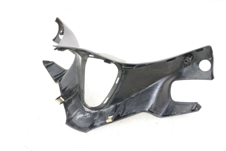 photo de COUVRE GUIDON AVANT KYMCO XCITING 250 (2006 - 2009) - Autre angle de vue