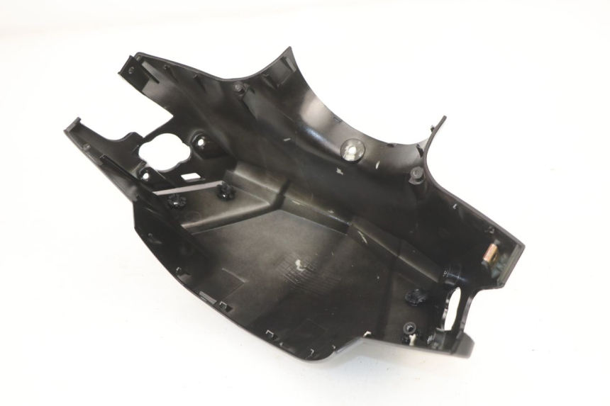 photo de COUVRE GUIDON AVANT RAZZO XENON 4T 50 (2008 - 2012) - Gros plan technique