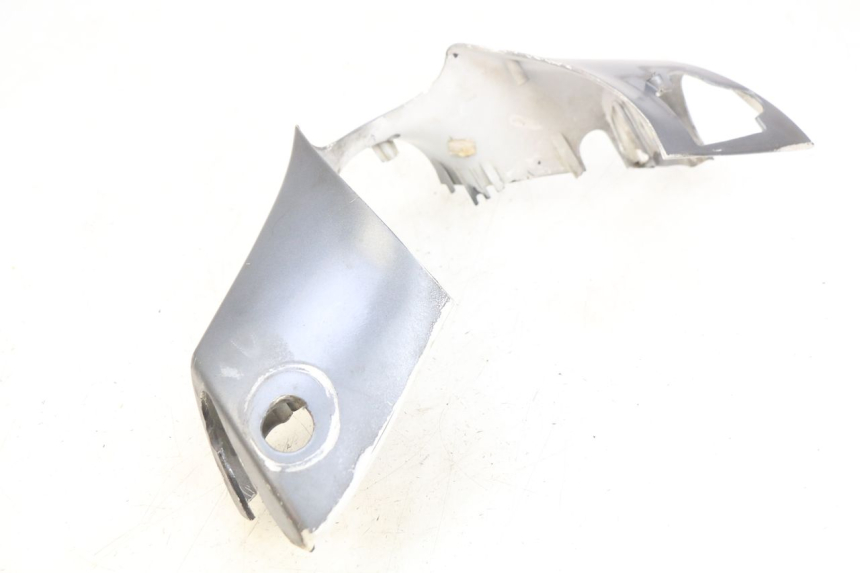 photo de COUVRE GUIDON AVANT PIAGGIO ZIP 2T 50 (2009 - 2019) - Détail de la pièce