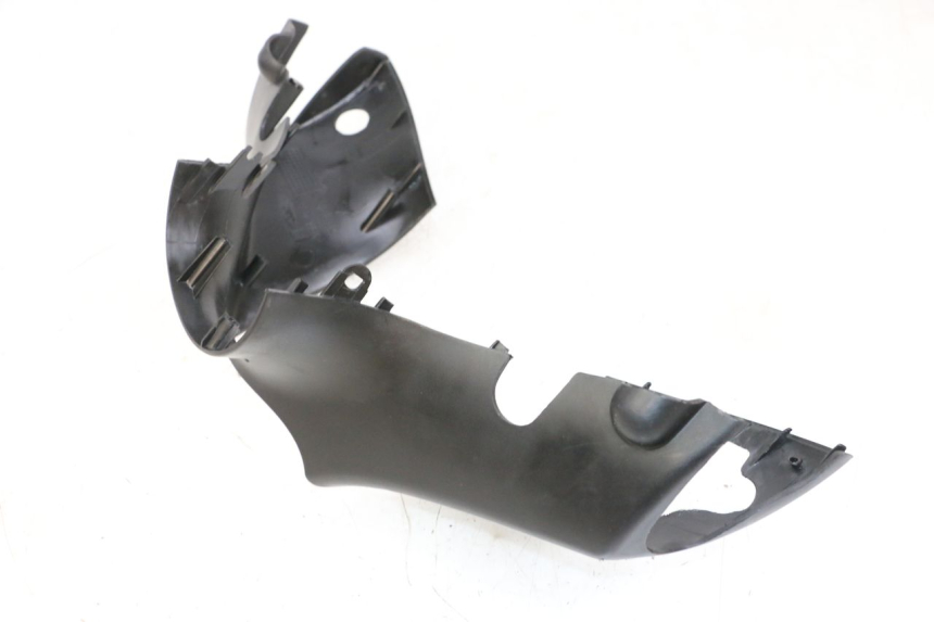 photo de COUVRE GUIDON AVANT PIAGGIO ZIP 2T 50 (2009 - 2019) - Autre angle de vue