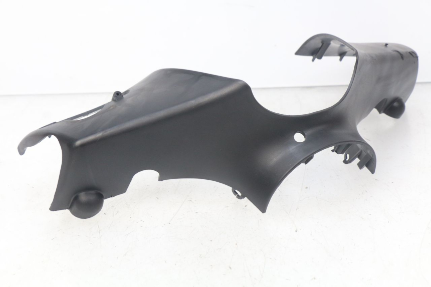 photo de COUVRE GUIDON AVANT PIAGGIO ZIP 4T 50 (2006 - 2017) - Gros plan technique
