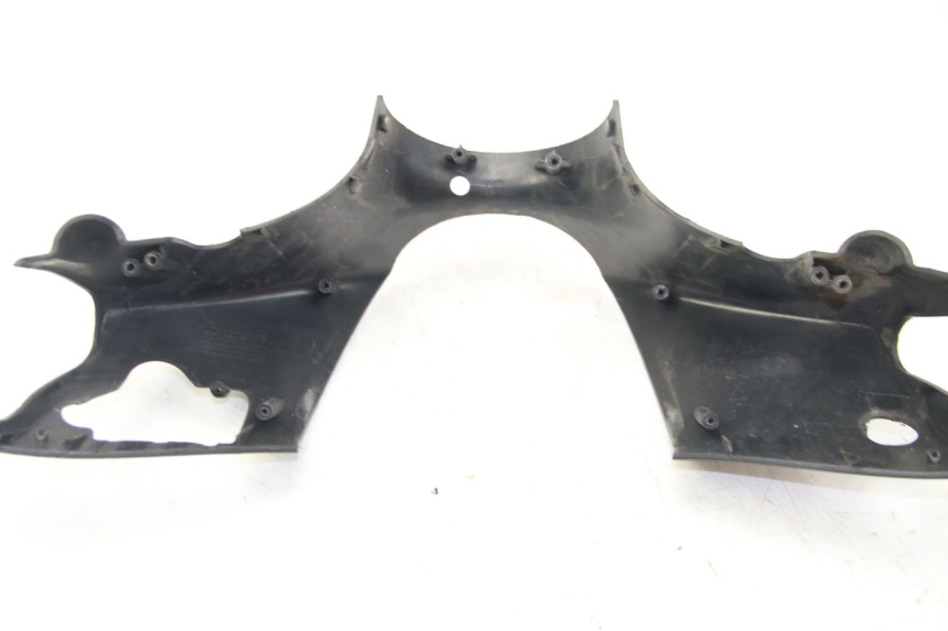 photo de COUVRE GUIDON AVANT PIAGGIO ZIP 4T 50 (2018 - 2020) - Points de fixation