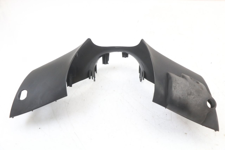 photo de COUVRE GUIDON AVANT PIAGGIO ZIP 4T 50 (2018 - 2020) - Points de fixation