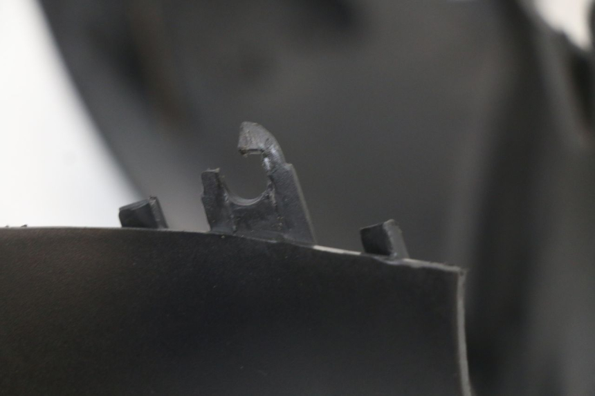 photo de COUVRE GUIDON AVANT PIAGGIO ZIP 4T 50 (2018 - 2020) - État de surface