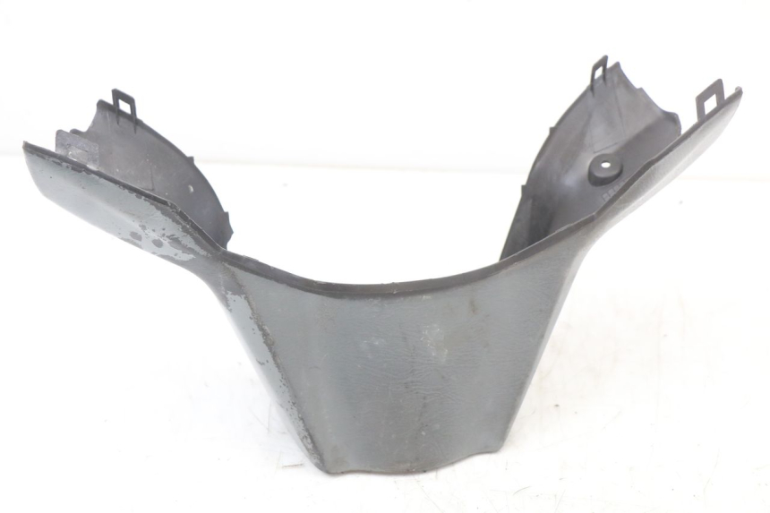 photo de COUVRE GUIDON SUZUKI BURGMAN 125 (2007 - 2014) - Zoom état d’usage